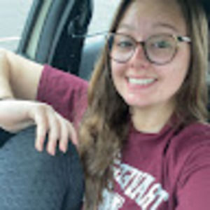 Meet your Posher, Adriana